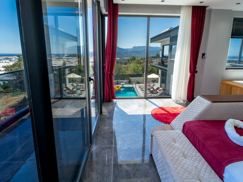  gece  -  Kasım
  | Kaş Kalkan Çavdır’da Muhafazakar ve Lüks Villa Tatili